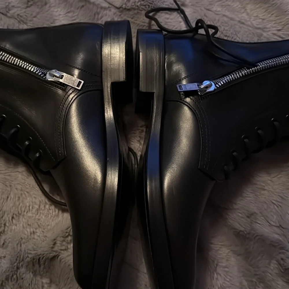 Saint Laurent new with box boots size 40 great condition - Picture 12 of 13